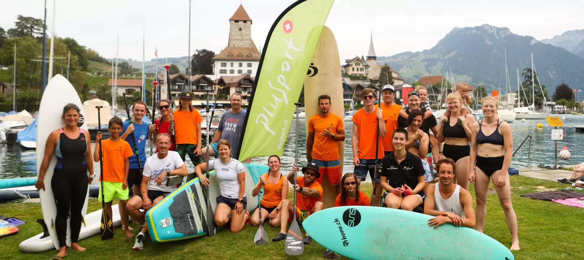 461 tours de pagaie pour les stand-up paddlers en 2022 à Thoune